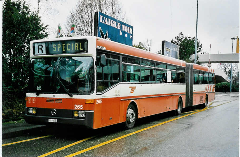 (045'301) - TPG Gen�ve - Nr. 265/GE 96'500 - Mercedes am 11. M�rz 2001 in Gen�ve, Palexpo