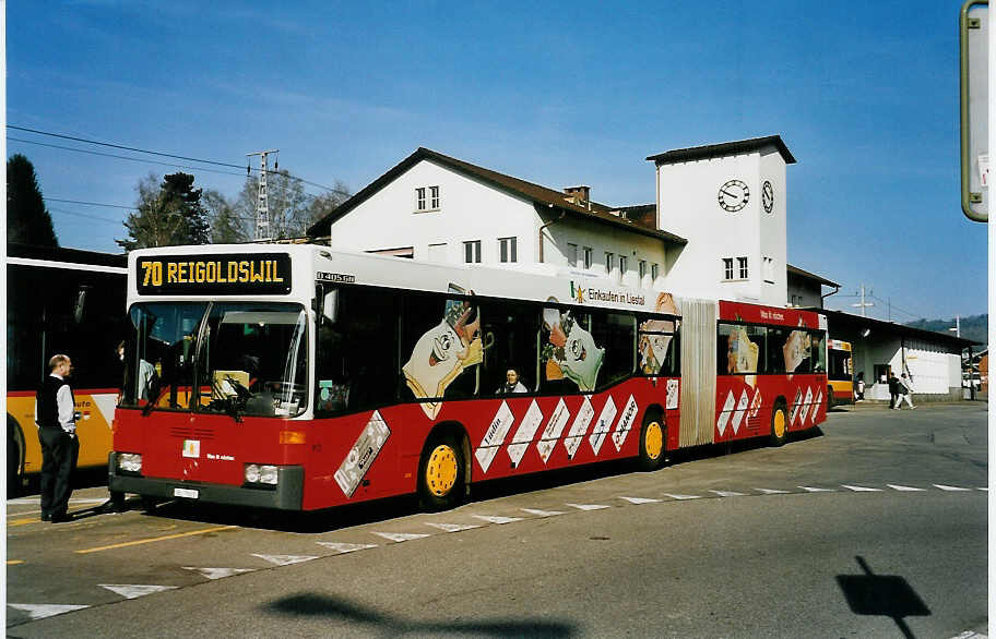 (045'437) - AAGL Liestal - Nr. 90/BL 7603 - Mercedes am 31. M�rz 2001 beim Bahnhof Liestal