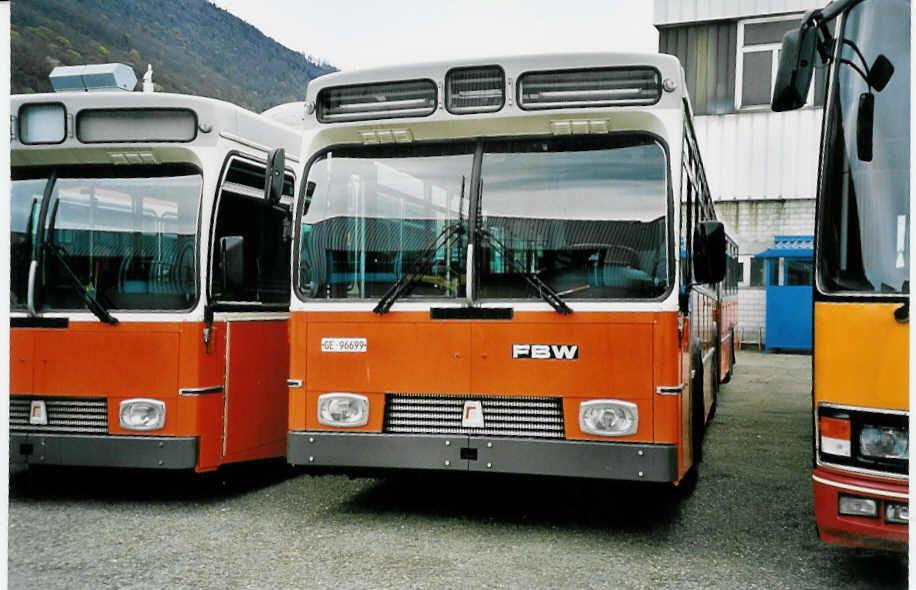 (045'820) - TPG Gen�ve - Nr. 143/GE 96'699 - FBW/R&J am 19. April 2001 in Biel, BTR