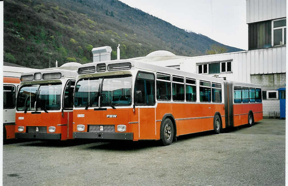 (045'821) - TPG Gen�ve - Nr. 143/GE 96'699 - FBW/R&J am 19. April 2001 in Biel, BTR