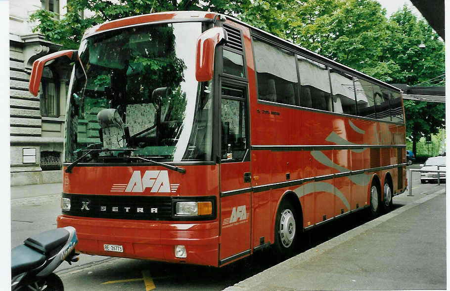 (046'809) - AFA Adelboden - Nr. 23/BE 26'773 - Setra (ex Fl�ck, Brienz) am 24. Mai 2001 in Z�rich, Kongresshaus