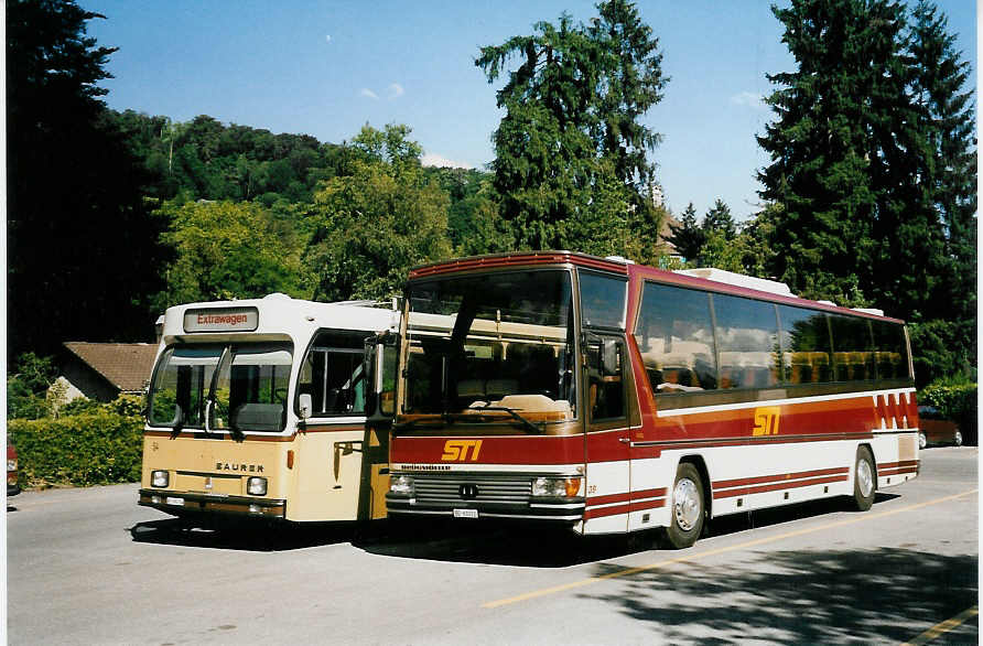 (047'412) - STI Thun - Nr. 39/BE 61'012 - Dr�gm�ller (ex TSG Blumenstein Nr. 9) am 21. Juni 2001 bei der Schiffl�ndte Thun