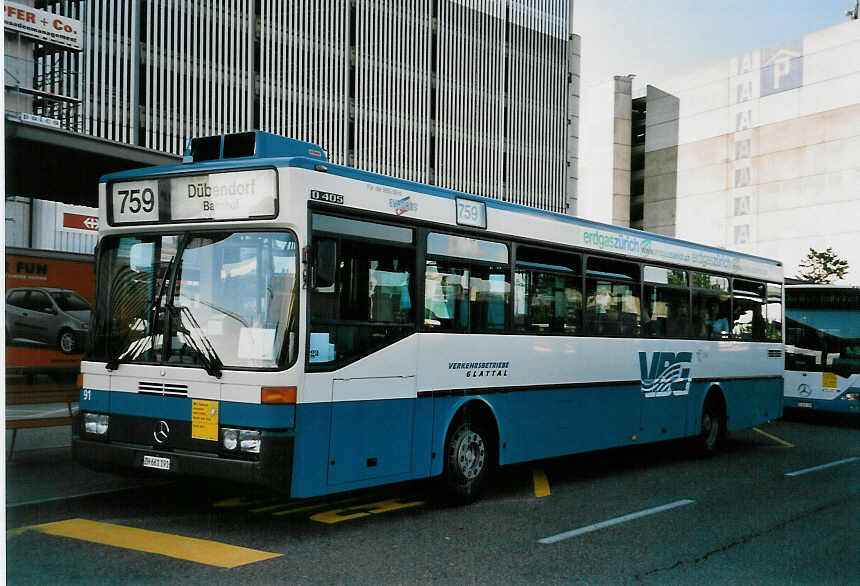 (048'614) - Welti-Furrer, Z�rich - Nr. 91/ZH 661'191 - Mercedes (ex VBZ Z�rich Nr. 670) am 18. Juli 2001 in Z�rich, Flughafen