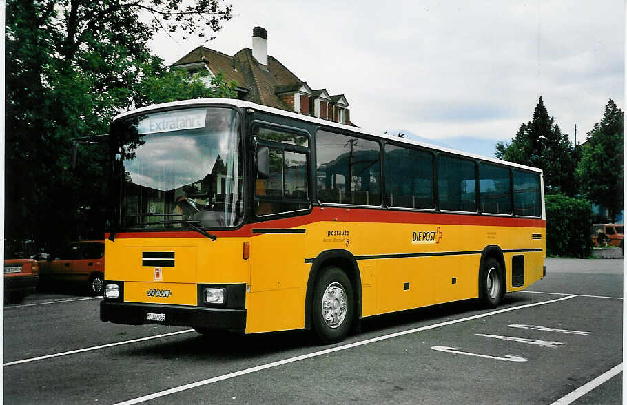 (049'007) - K�bli, Gstaad - BE 107'055 - NAW/R&J (ex Perreten, Lauenen) am 10. August 2001 in Thun, Seestrasse