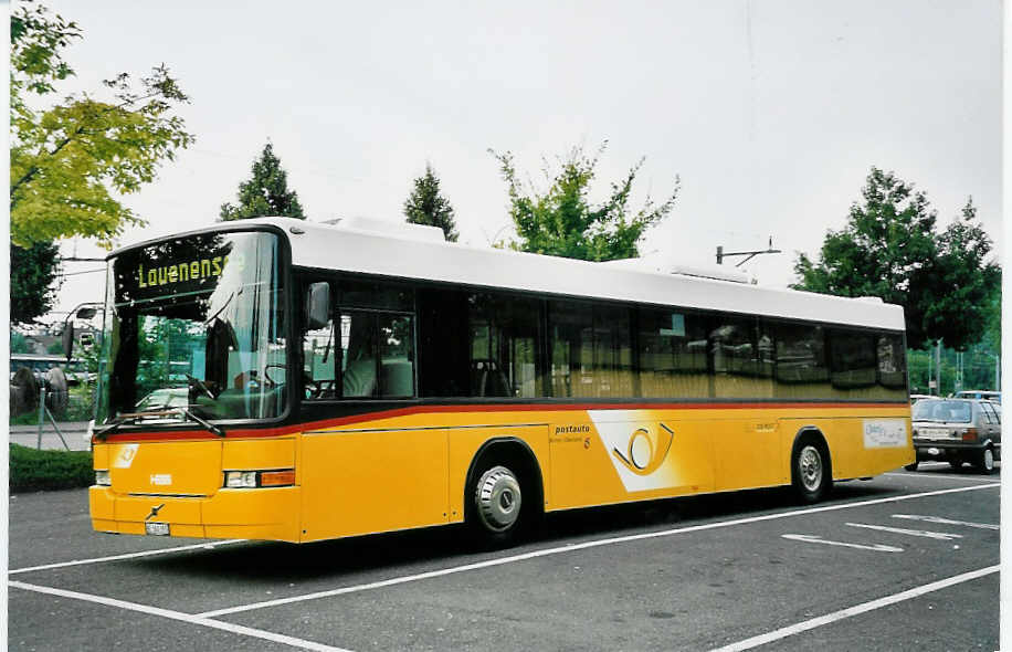 (049'234) - K�bli, Gstaad - BE 360'355 - Volvo/Hess am 23. August 2001 in Thun, Seestrasse