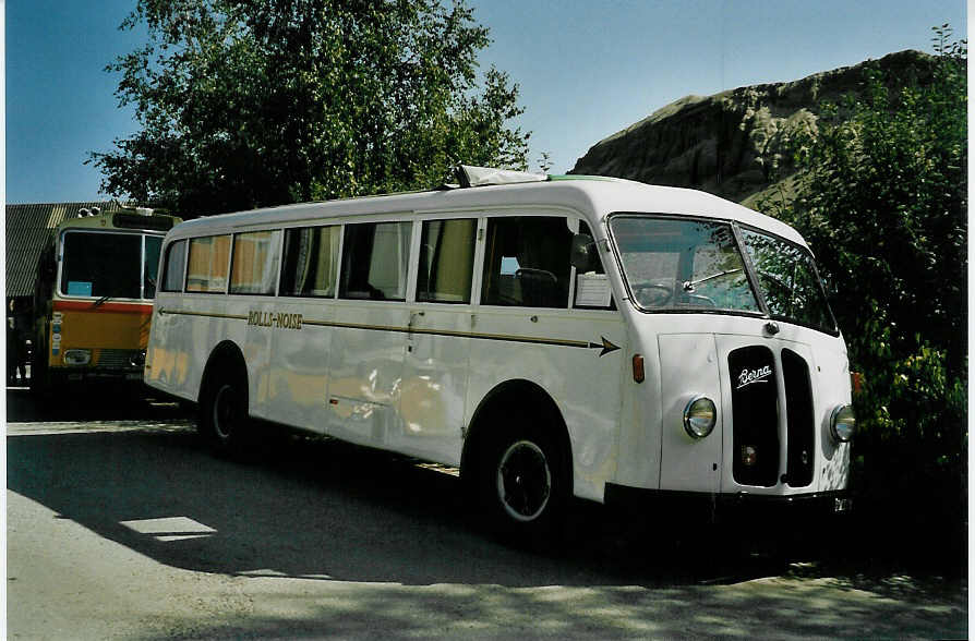 (049'403) - Frei, Arlesheim - BL 60'034 - Berna/H�hener (ex Pieshold, Bottmingen; ex M+79'509) am 25. August 2001 in Niederbipp, Saurertreffen