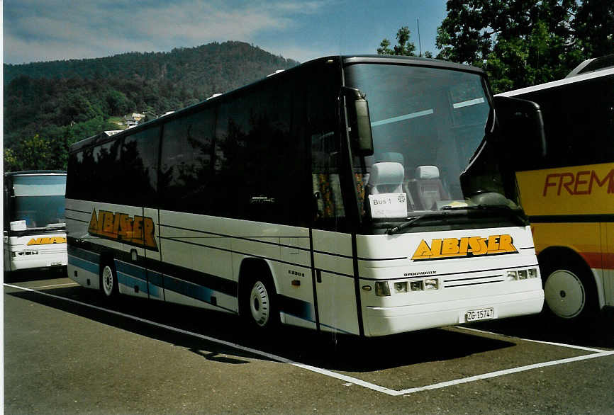 (049'530) - Albisser, Aegeri - ZG 15'747 - Dr�gm�ller am 29. August 2001 in Thun, Seestrasse