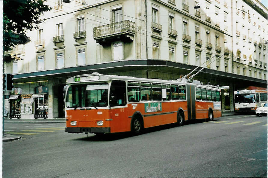(049'724) - TPG Gen�ve - Nr. 631 - FBW/Hess Gelenktrolleybus am 17. September 2001 in Gen�ve, Place du Pont