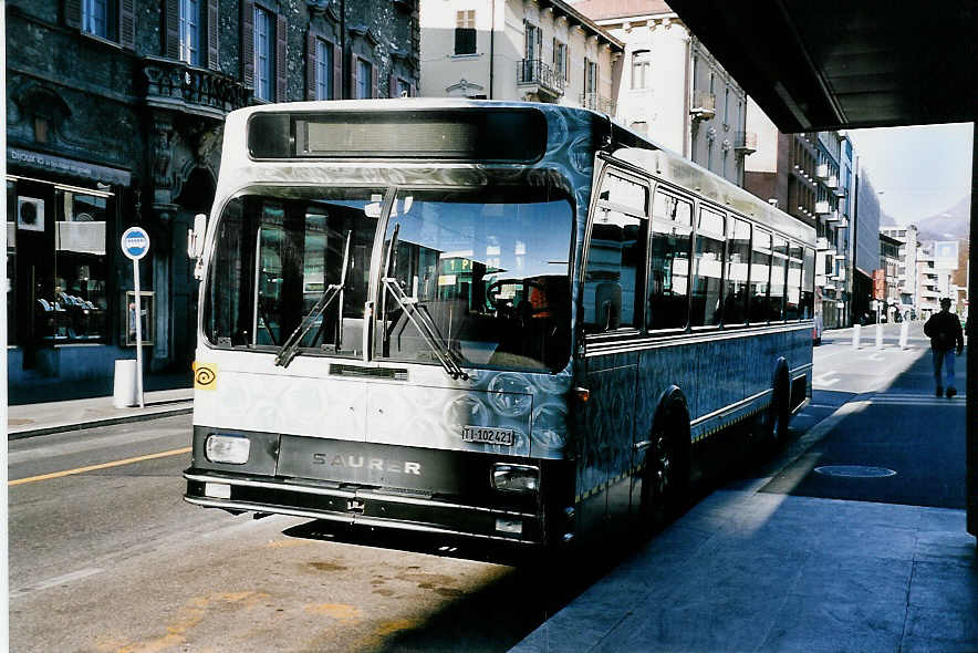 (051'208) - TPL Lugano - Nr. 50/TI 102'421 - Saurer/R&J (ex VBZ Z�rich Nr. 271) am 1. Januar 2002 in Lugano, San Antonio