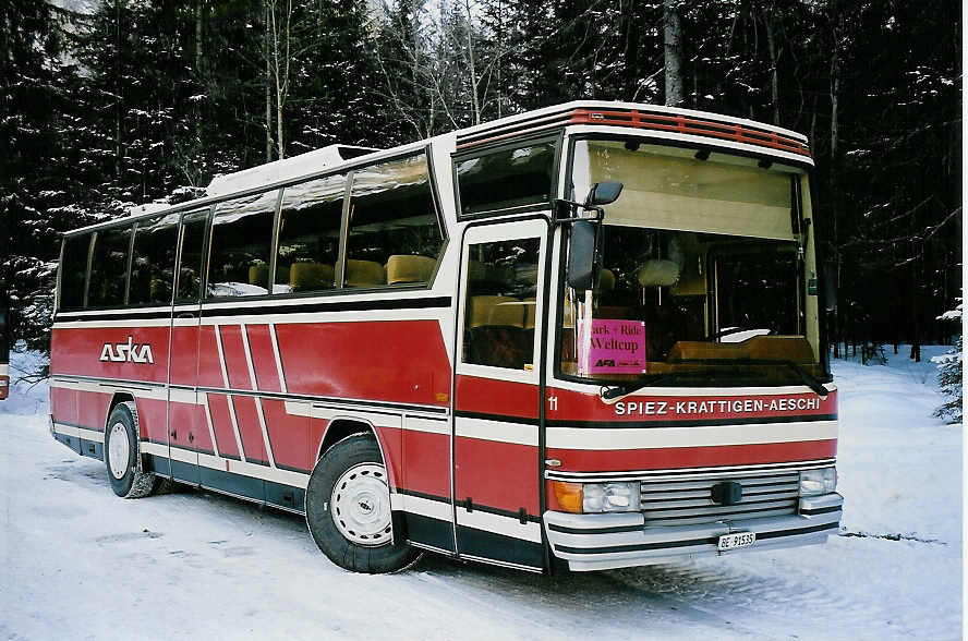 (051'437) - ASKA Aeschi - Nr. 11/BE 91'535 - Dr�gm�ller (ex Moser, Flaach) am 6. Januar 2002 in Adelboden, Unter dem Birg