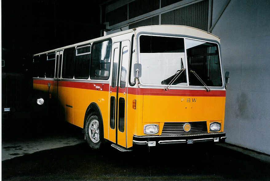 (052'210) - Heuer, Studen - FBW/Lauber (ex Lathion, Sion Nr. 26) am 2. M�rz 2002 in Studen