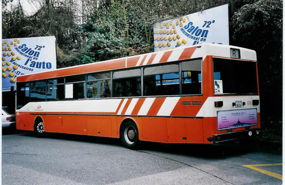 (052'318) - TPG Gen�ve - Nr. 576/GE 96'156 - Mercedes am 17. M�rz 2002 in Gen�ve, Palexpo