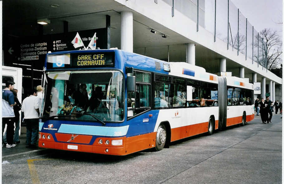 (052'322) - TPG Gen�ve - Nr. 308/GE 96'622 - Volvo am 17. M�rz 2002 in Gen�ve, Palexpo