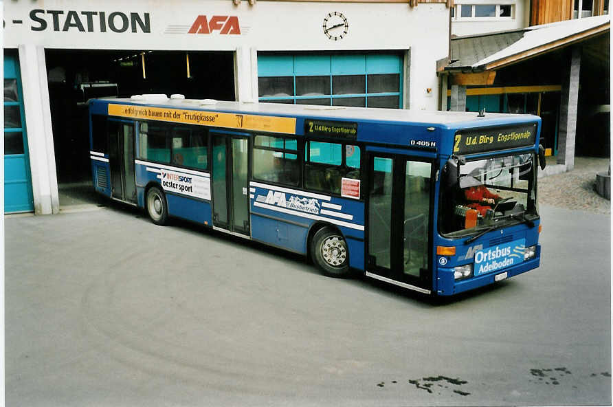 (052'619) - AFA Adelboden - Nr. 3/BE 26'703 - Mercedes am 24. M�rz 2002 beim Autobahnhof Adelboden