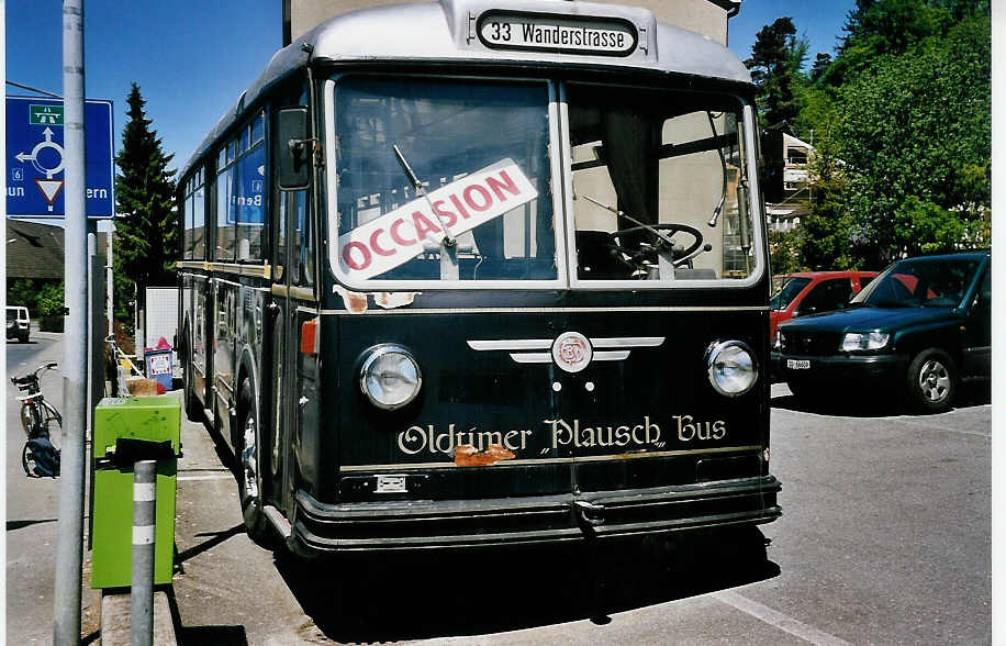 (053'321) - Reusser, Steffisburg - FBW/FHS (ex Berger, Chur; ex BVB Basel Nr. 25) am 14. Mai 2002 in Steffisburg, Restaurant B�ren