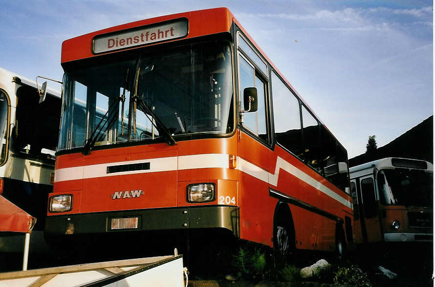 (053'703) - Villiger, Cham - Nr. 204 - NAW/Hess (ex Nr. 104; ex ZVB Zug Nr. 48) am 15. Juni 2002 in B�tzberg, Heiniger