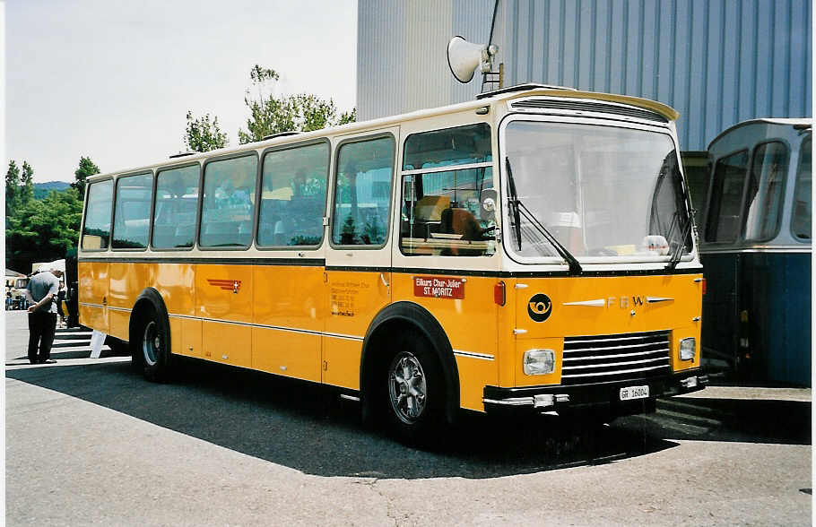 (053'822) - Wittwer, Chur - GR 16'004 - FBW/Gangloff (ex Eggenberger, M�riken; ex AVG Grindelwald Nr. 11; ex P 24'170) am 15. Juni 2002 in Hinwil, AMP