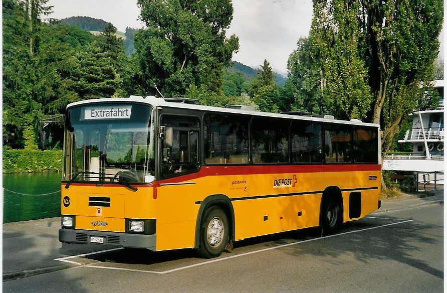 (053'922) - Burri, Teuffenthal - BE 60'582 - NAW/R&J am 20. Juni 2002 bei der Schiffl�ndte Thun