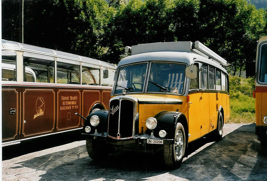 (053'937) - Langenegger A., W�denswil - ZH 20'206 - Saurer/Krapf (ex Tscharner, Thusis) am 22. Juni 2002 in Aigle, Saurertreffen