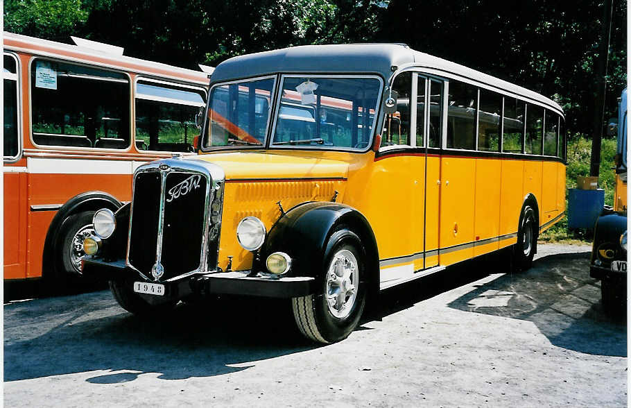 (054'003) - Gremlich, Givrins - FBW/T�scher (ex Bezinge, Givrins; ex P 24'576) am 22. Juni 2002 in Aigle, Saurertreffen