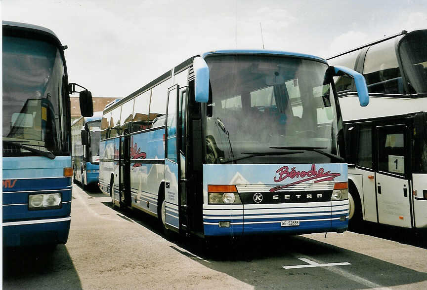 (054'420) - B�roche, Boudry - NE 52'888 - Setra am 15. Juli 2002 in Biel, Terminal B