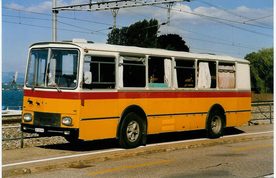 (055'121) - Hofmann, W�denswil - ZH 188'996 - FBW/Rizzi (ex P 23'502) am 27. Juli 2002 in W�denswil, Giessen