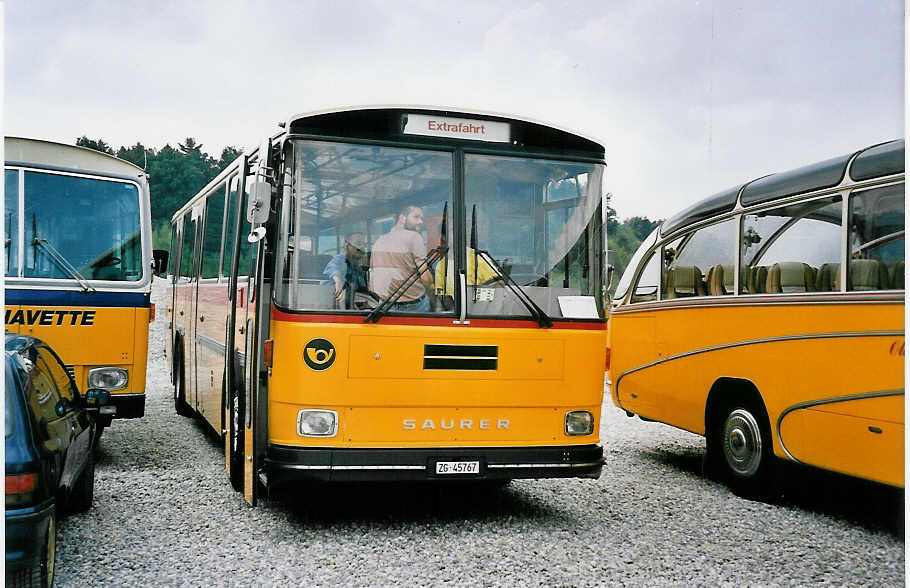 (055'736) - L�tscher, Neuheim - Nr. 200/ZG 45'767 - Saurer/T�scher (ex P 25'822) am 31. August 2002 in Niederbipp, Saurertreffen