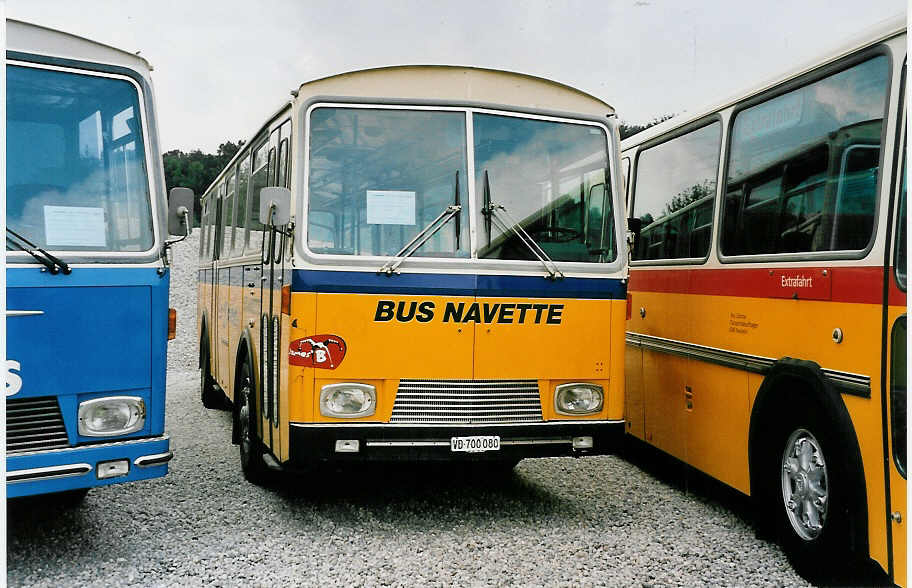 (055'806) - von Arx, Cergnat - VD 700'080 - Saurer/T�scher (ex Busset, Vers-l'Eglise; ex Perrodin-M�tral, Le Ch�ble; ex P 24'619) am 31. August 2002 am 31. August 2002 in Niederbipp, Saurertreffen