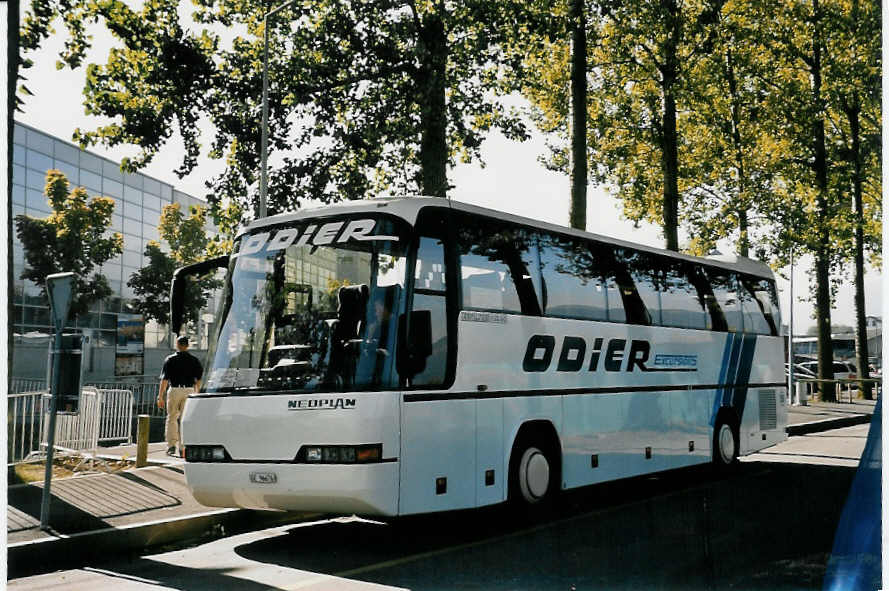 (056'214) - Odier, Gen�ve - Nr. 58/GE 96'676 - Neoplan am 29. September 2002 in Yverdon, Expo.02
