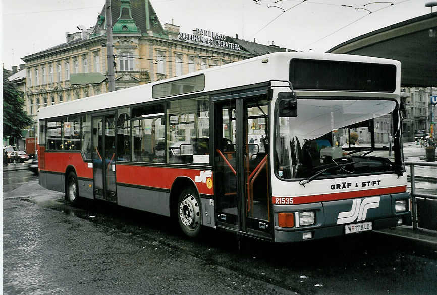 (056'418) - Dr. Richard - Nr. R1535/W 1118 LO - Gr�f&Stift am 8. Oktober 2002 in Wien, Hietzing