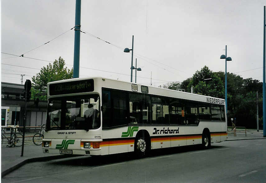 (056'803) - Dr. Richard - Nr. R1119/W 1174 LO - Gr�f&Stift am 10. Oktober 2002 in Wien, Floridsdorf