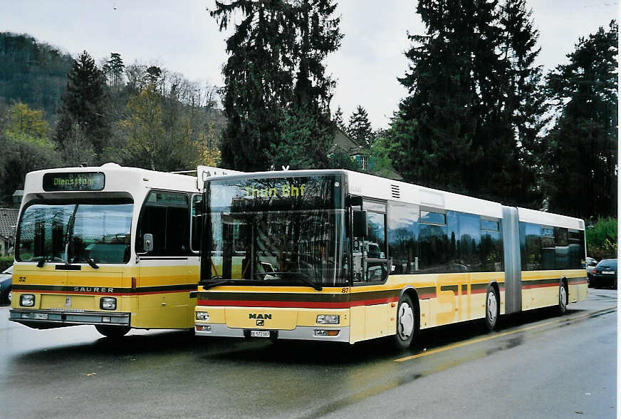 (057'320) - STI Thun - Nr. 87/BE 572'087 - MAN am 15. November 2002 bei der Schiffl�ndte Thun