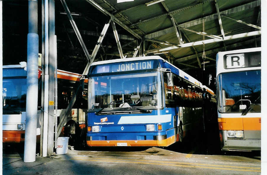 (058'216) - TPG Gen�ve - Nr. 401/GE 96'840 - Renault am 1. Januar 2003 in Gen�ve, D�p�t