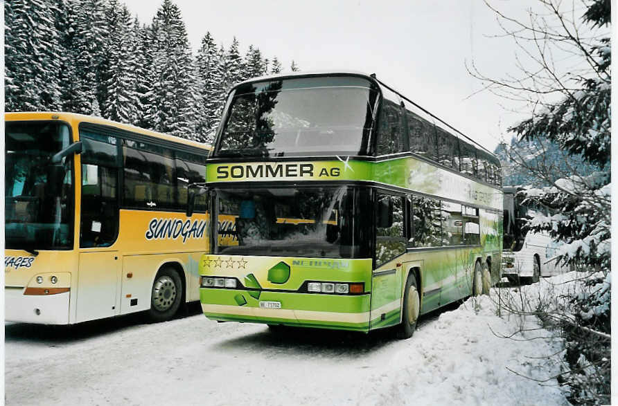 (058'618) - Sommer, Gr�nen - BE 71'702 - Neoplan am 26. Januar 2003 in Adelboden, ASB