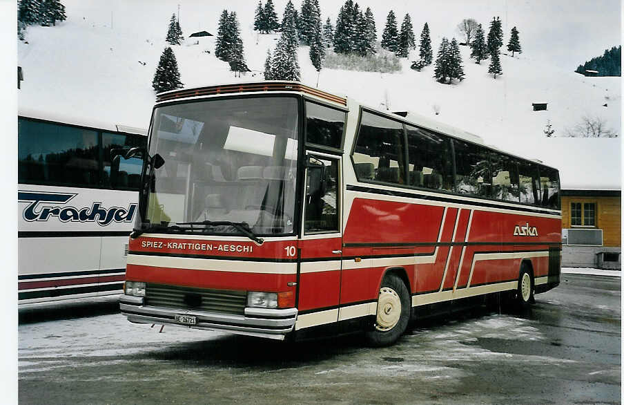 (058'628) - ASKA Aeschi - Nr. 10/BE 26'721 - Dr�gm�ller am 26. Januar 2003 in Adelboden, Wendeplatz