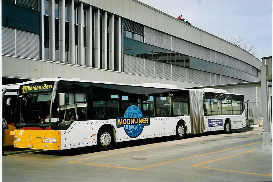 (059'108) - PTT-Regie - P 27'009 - Mercedes am 1. M�rz 2003 in Bern, Postautostation