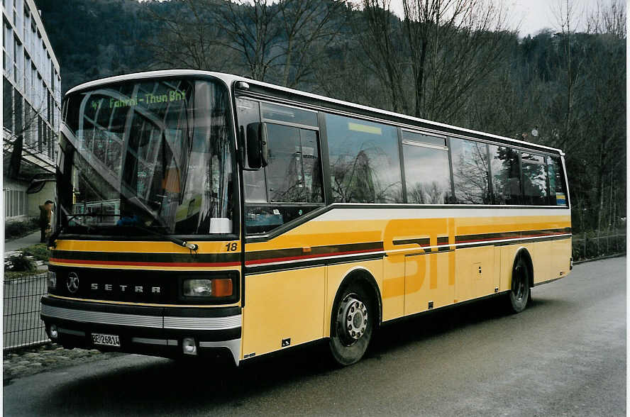 (059'110) - STI Thun - Nr. 18/BE 26'814 - Setra (ex AvH Heimenschwand Nr. 1) am 3. M�rz 2003 bei der Schiffl�ndte Thun