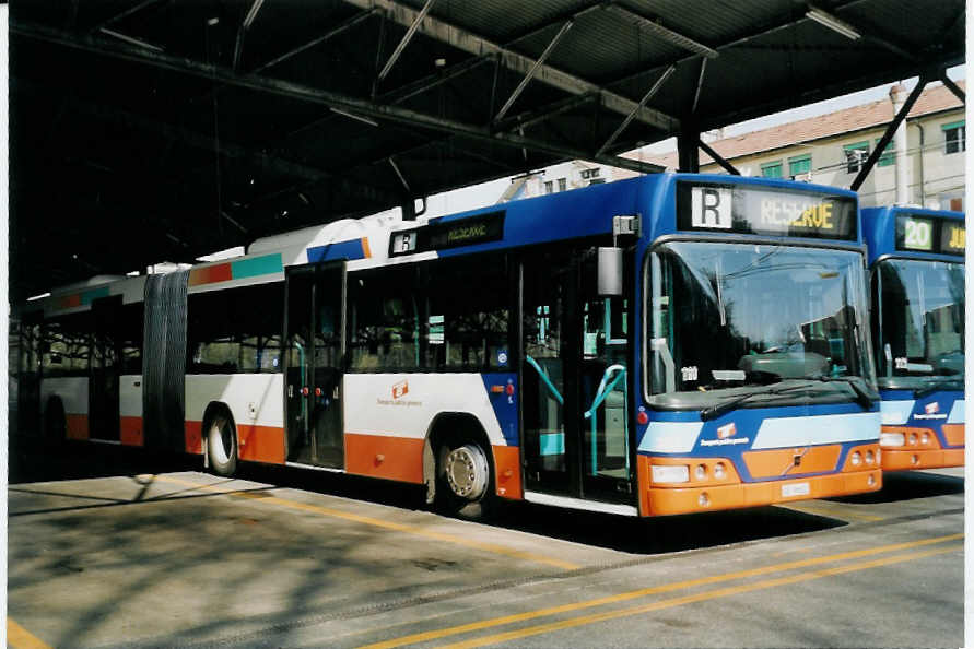 (059'229) - TPG Gen�ve - Nr. 308/GE 96'622 - Volvo am 16. M�rz 2003 in Gen�ve, D�p�t