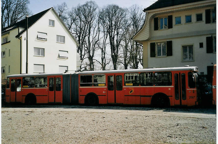 (059'320) - SVB Bern - Nr. 297 - FBW/Hess (ex TPG Gen�ve Nr. 114) am 23. M�rz 2003 in Bern, Burgernziel