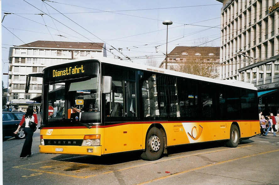 (059'524) - Schwizer, Goldach - SG 175'064 - Setra am 29. M�rz 2003 beim Bahnhof St. Gallen