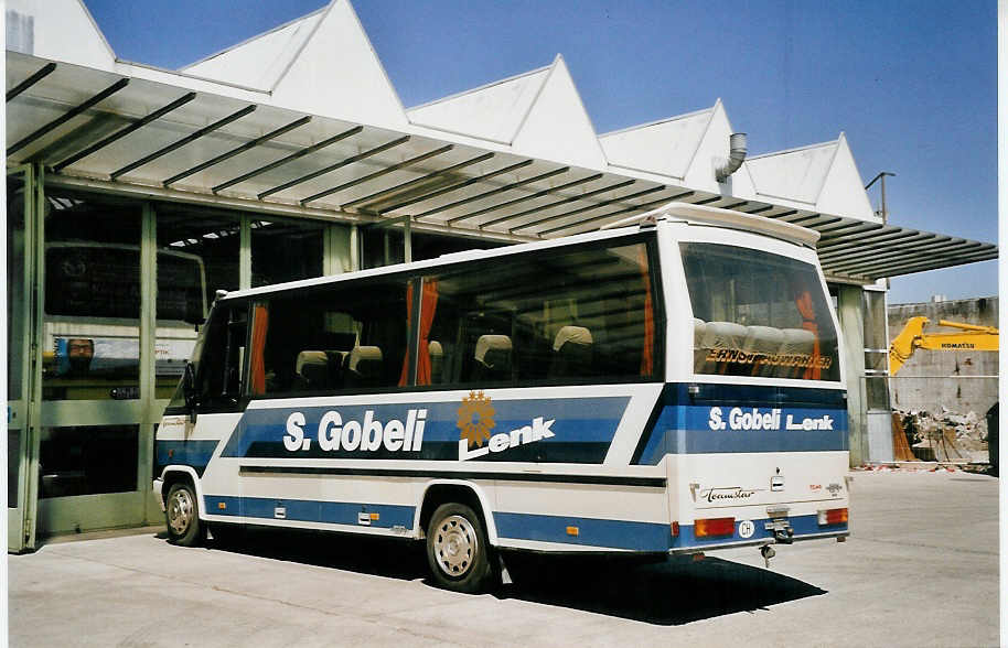 (060'015) - Gobeli, Lenk - Mercedes/Auw�rter am 24. April 2003 in Thun, Garage STI
