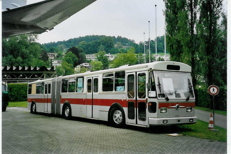 (060'501) - AS Engi (RWB) - Nr. 20 - Saurer/T�scher (ex ASS Schleitheim Nr. 10) am 26. Mai 2003 in Luzern, Verkehrshaus