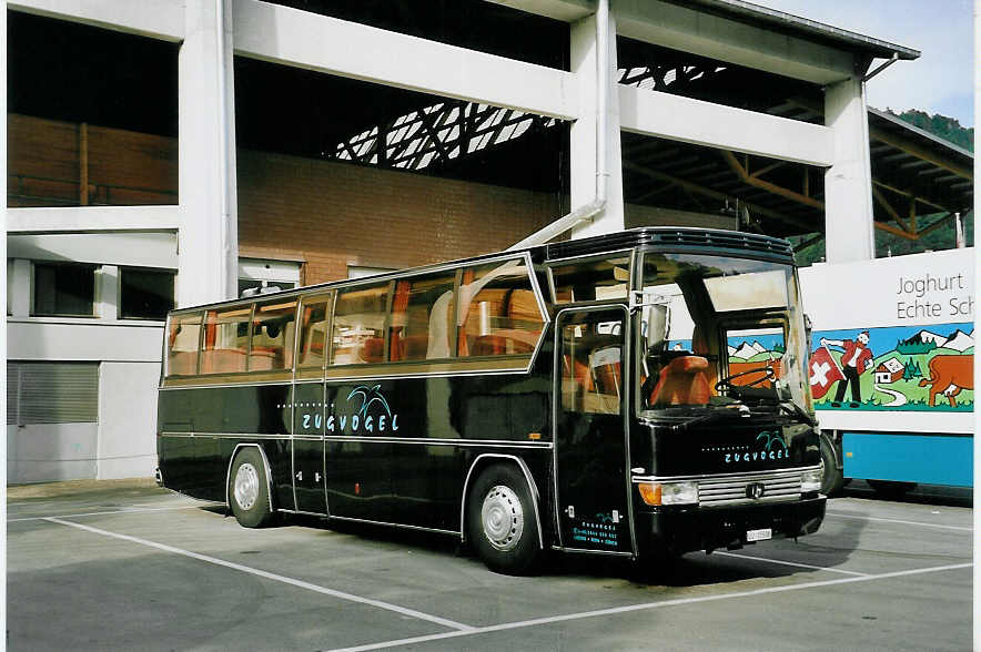 (060'604) - Zugvogel, Littau - LU 15'508 - Dr�gm�ller am 30. Mai 2003 in Thun, Grabengut