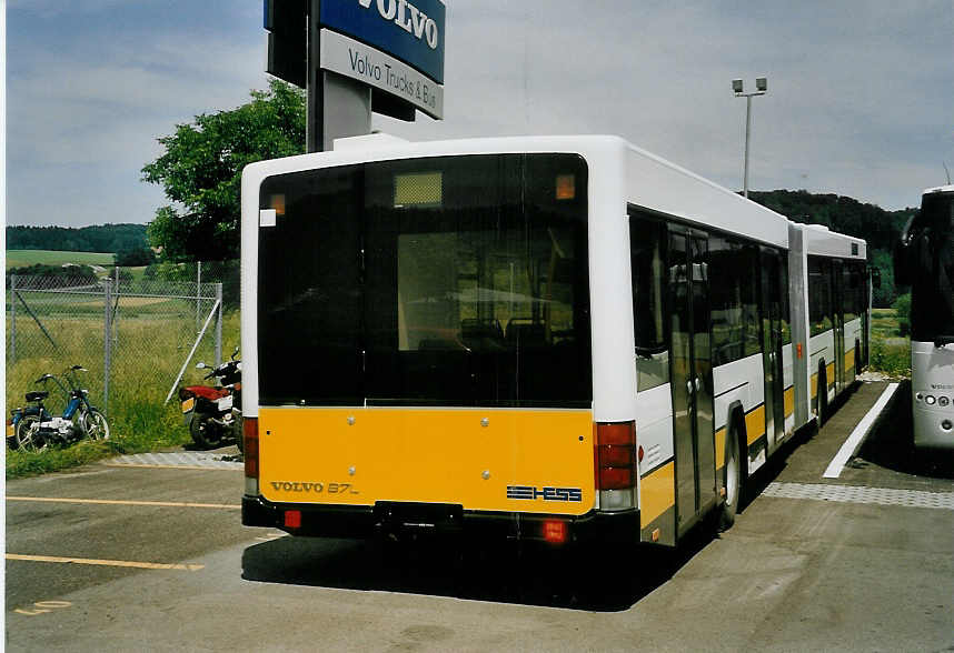 (060'618) - VBSH Schaffhausen - Volvo/Hess am 13. Juni 2003 in M�nchenbuchsee, Volvo