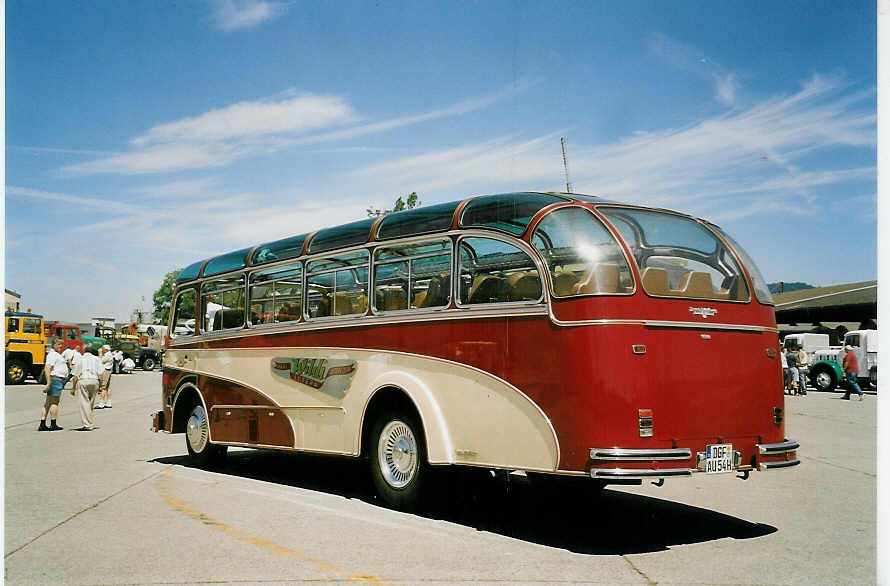 (060'823) - Aus Deutschland: Wildi, Luzern (Auw�rter) - DGF-AU 54H - Mercedes/Auw�rter am 21. Juni 2003 in Hinwil, AMP