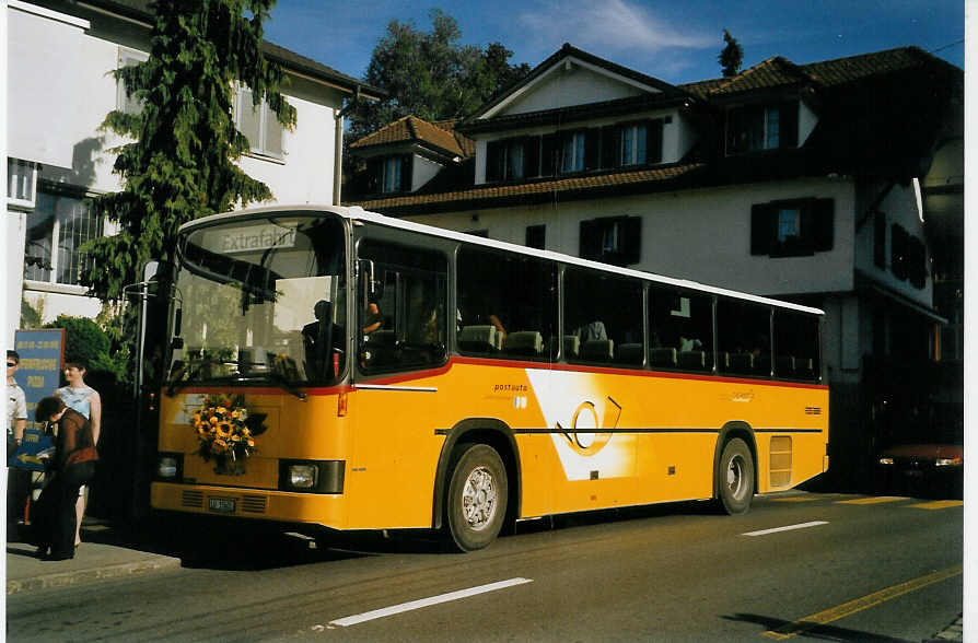 (061'127) - Schnider, Sch�pfheim - LU 15'605 - NAW/R&J am 21. Juni 2003 in Entlebuch, Dorfstrasse