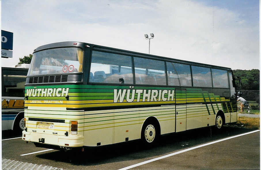 (061'208) - W�thrich, Liestal - Setra am 27. Juni 2003 in M�nchenbuchsee, Volvo