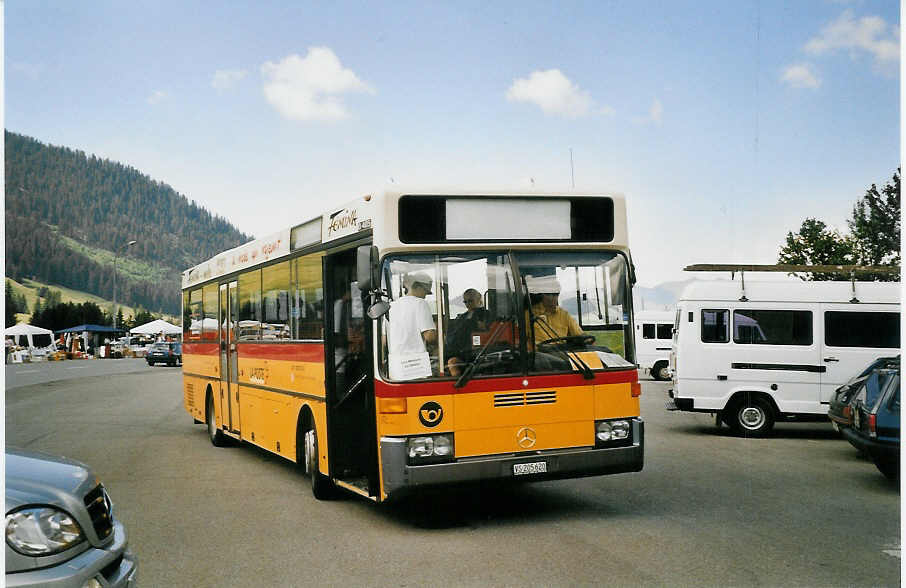 (061'307) - TPC Aigle - VS 205'620 - Mercedes (ex P 25'199; ex Perrodin-M�tral, Le Ch�ble; ex P 25'269) am 6. Juli 2003 auf dem Col des Mosses