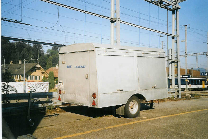 (061'328) - AOE Langnau - Nr. 49/BE 198'110 - ? Gep�ckanh�nger am 13. Juli 2003 beim Bahnhof Langnau
