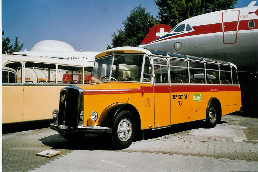 (061'408) - Pause, Horgen - ZH 643'802 - Saurer/Lauber (ex Kenzelmann, Zeneggen) am 13. Juli 2003 in Luzern, Verkehrshaus